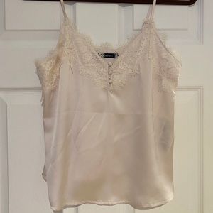 Abercrombie and Fitch blush lace cami top xs